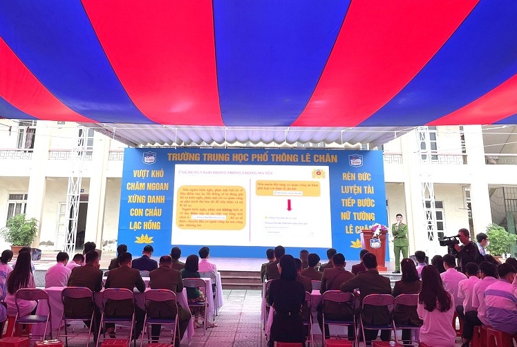 Tuổi trẻ Công an quận Lê Chân: Phát huy vai trò xung kích trong đấu tranh phòng chống tội phạm ma túy